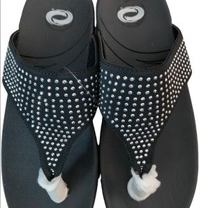 O’RAGEOUS CRYSTAL SANDALS